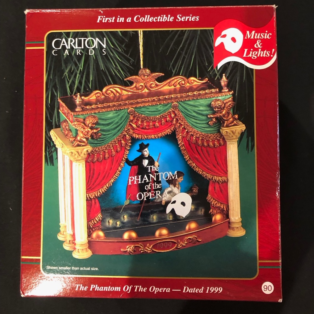 Phantom of the Opera 1999 Music & Lights Display